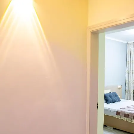 Center Comfortable *